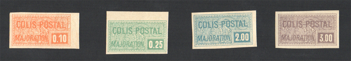 Sérié de 4 timbres colis postal majoration TTB