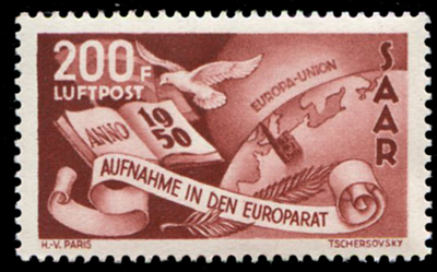 Les 2 timbres admission conseil de l'Europe TTB